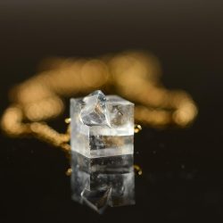 Dead-Sea Capsules
