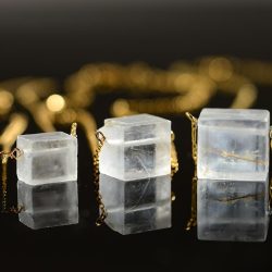 Dead-Sea Capsules